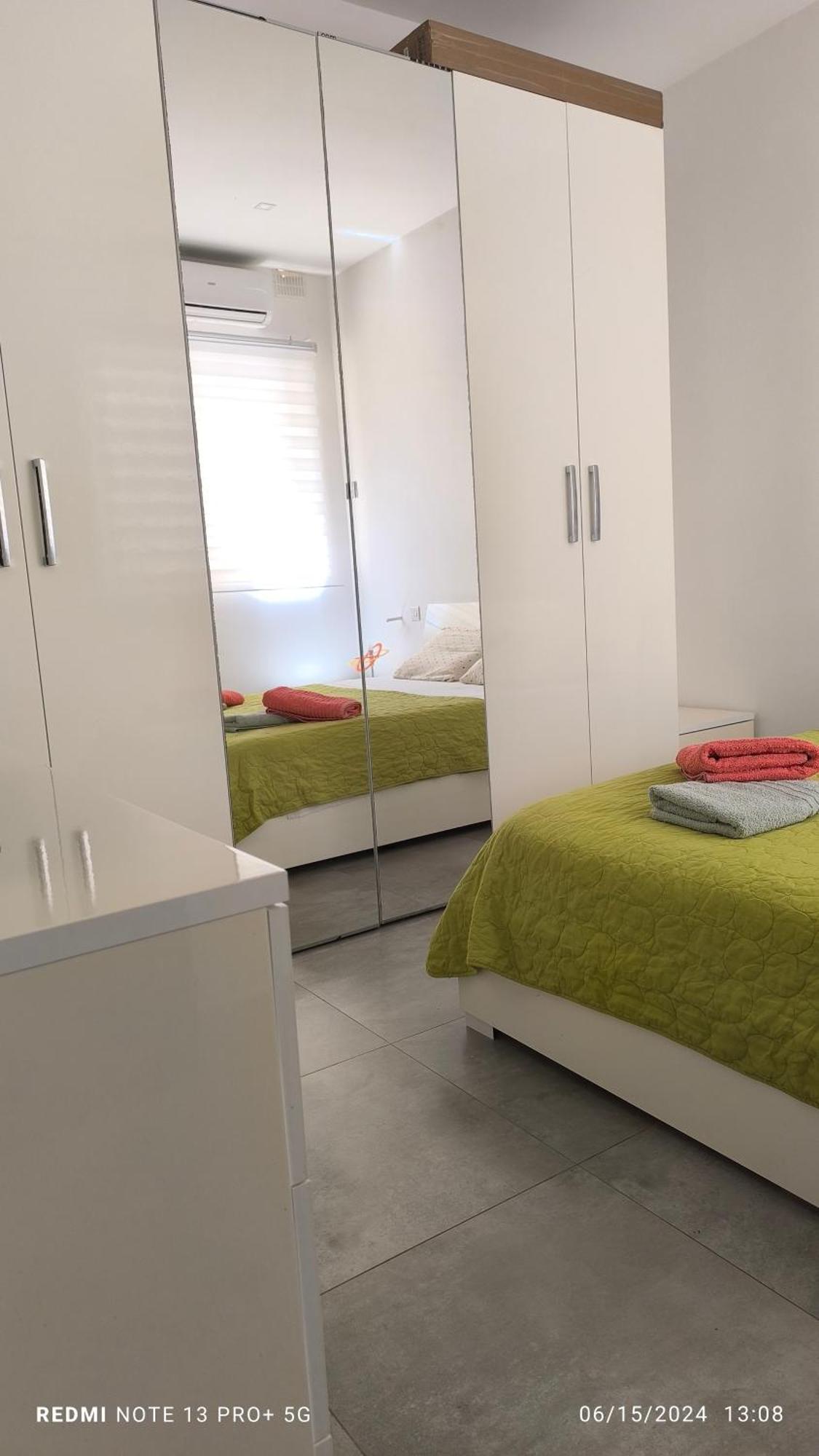 One Bedroom Tea Apartment Il-Gzira Luaran gambar